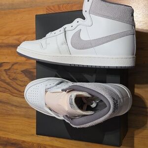 NEW Nike Jordan Air Ship PE SP Mens Size 12 White Grey